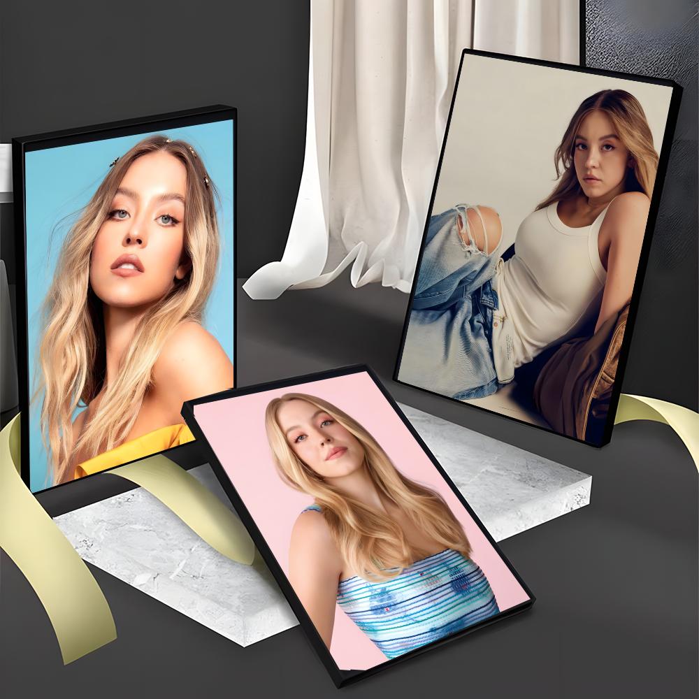 Actor S-Sydney Sweeney Poster  - Home Bar Sydney recensione e prezzo