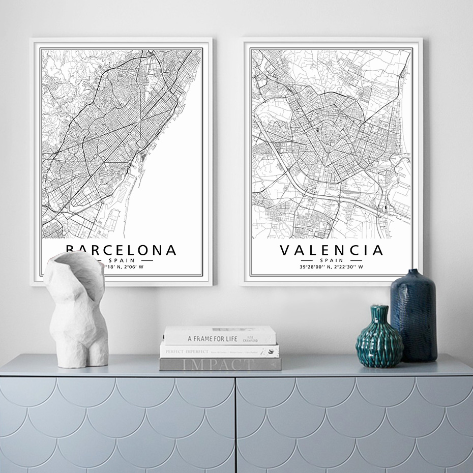 Minimalist Black White Spain C - Home Barcelona recensione e prezzo
