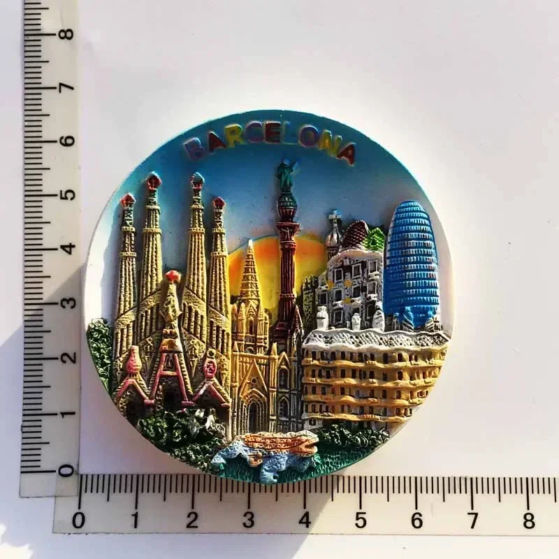 Barcelona Spain Fridge Magnets - Home Barcelona recensione e prezzo