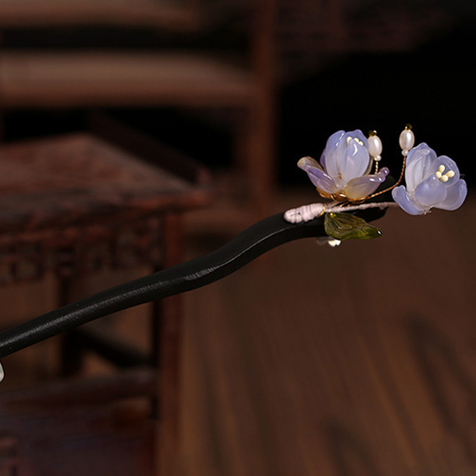 Vintage Wooden Flower Hairpin  - Old Fashioned Glass recensione e prezzo